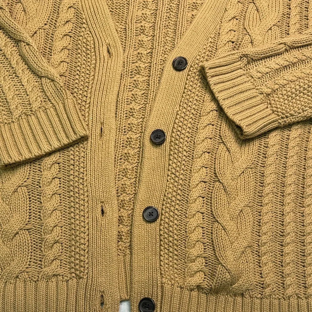 Women’s QUINCE Oversized Cable Knit Cardigan Sweater Size L - Picture 4 of 8